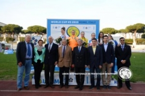 6cf8412b-ed32-444a-be51-63bad204a1f9